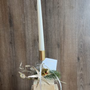 Cube de Noël avec bougie crème