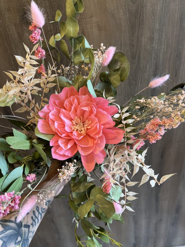 1 bouquet de fleurs séchées avec 1 pivoine éternelle rose en papier ( sans vase)